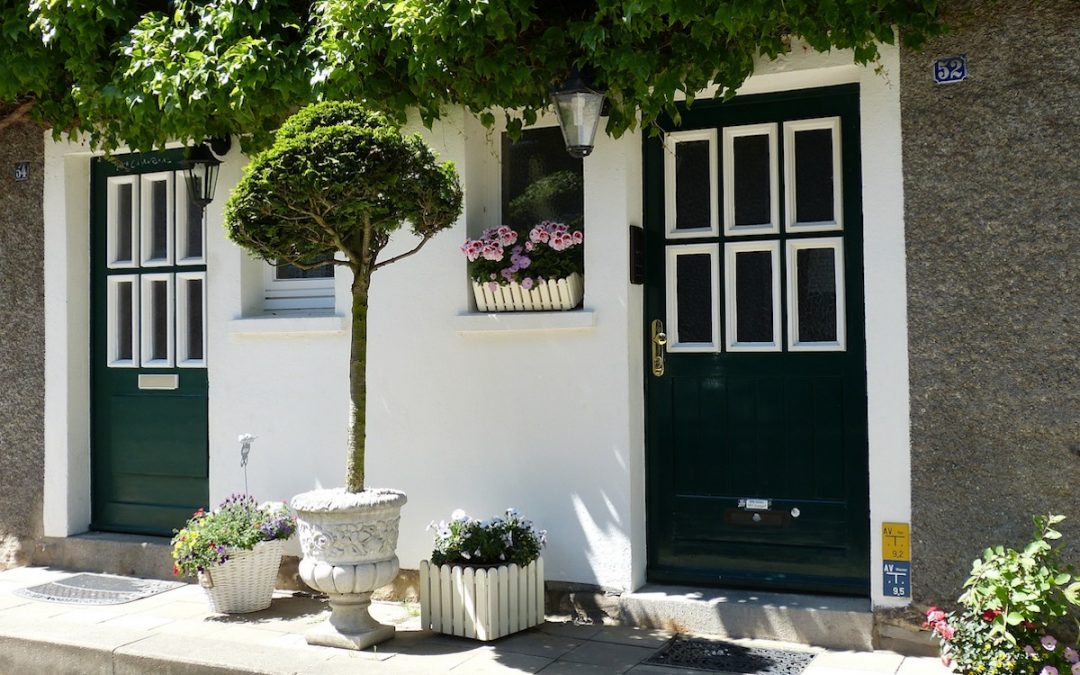 Front Door Style – Creating Kerb Appeal That Sets Your Home Apart