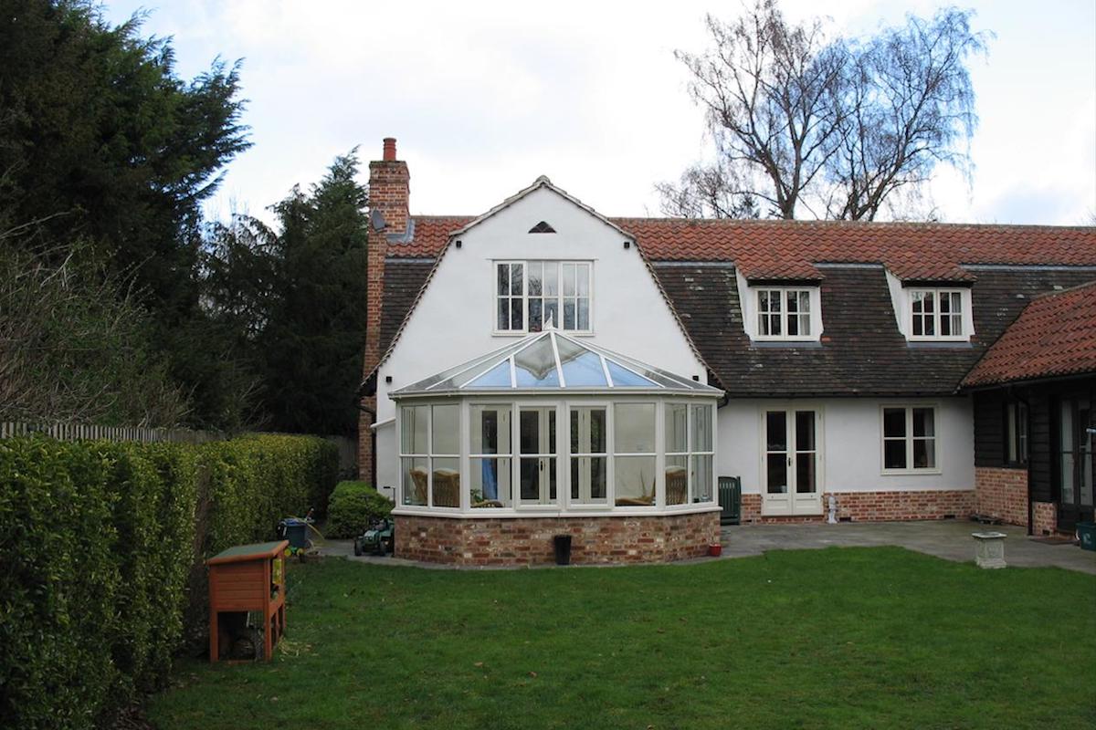 Stapleford Bay Fronted Conservatory